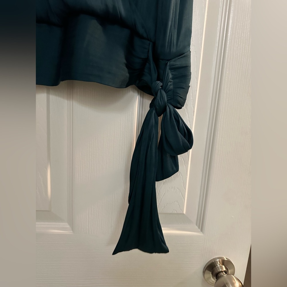 Emerald green wrap top - Picture 4 of 5